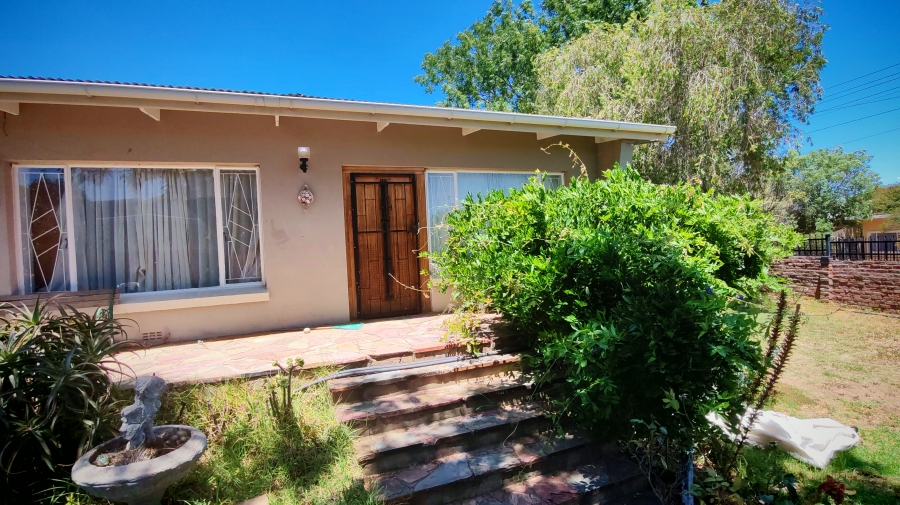 4 Bedroom Property for Sale in Cradock Eastern Cape